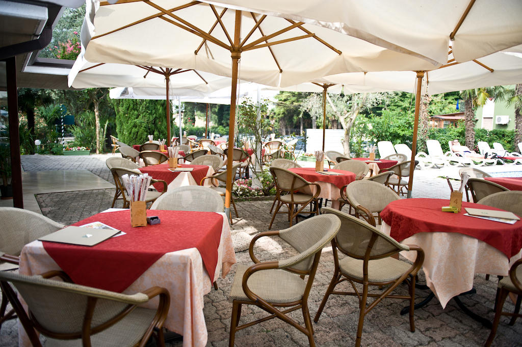 Hotel Palme&Suite Garda  Dış mekan fotoğraf